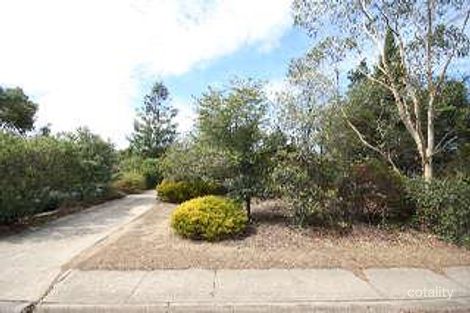 19 Barrdickson Cres, Happy Valley, SA 5159