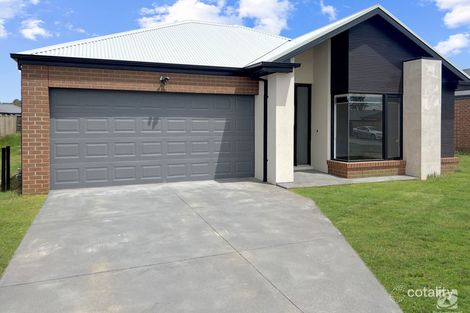 6 Flycatcher Way, Bairnsdale, VIC 3875