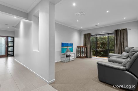 Property photo of 105 Mernda Village Drive Mernda VIC 3754