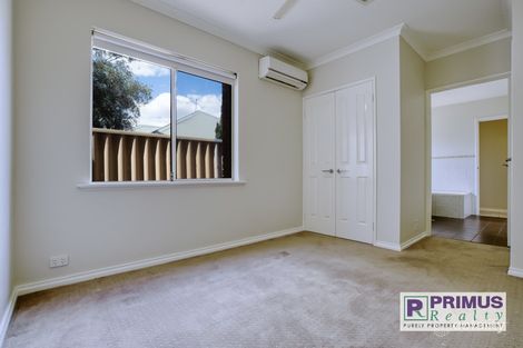 71 Cloister Ave, Manning, WA 6152