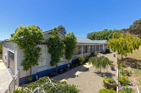 70 Edward Staff Dr, Kinglake, VIC 3763