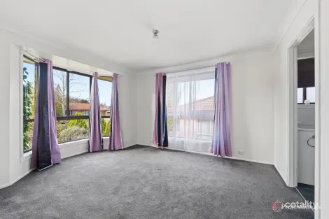 Property photo of 11 Northey Drive Armidale NSW 2350