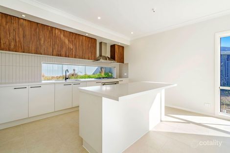 Property photo of 5 Cinnamon Way Morisset NSW 2264