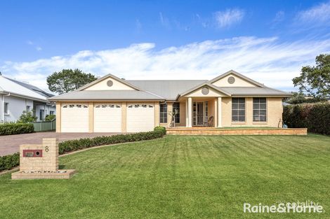 Property photo of 8 Appleberry Close Bomaderry NSW 2541