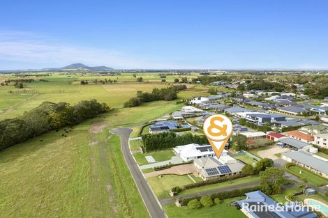 Property photo of 8 Appleberry Close Bomaderry NSW 2541