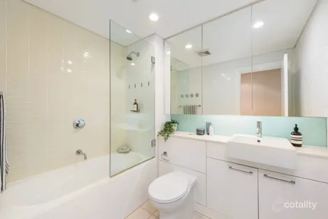 Property photo of 104/2 Duntroon Avenue St Leonards NSW 2065