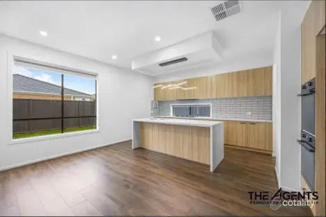 Property photo of 116 Willoby Drive Alfredton VIC 3350
