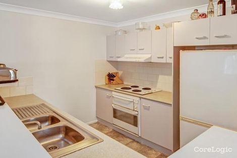 Property photo of 2/27 Macintyre Street Bateau Bay NSW 2261