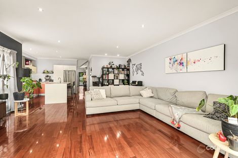 Property photo of 2 Vanderloo Road Gowanbrae VIC 3043