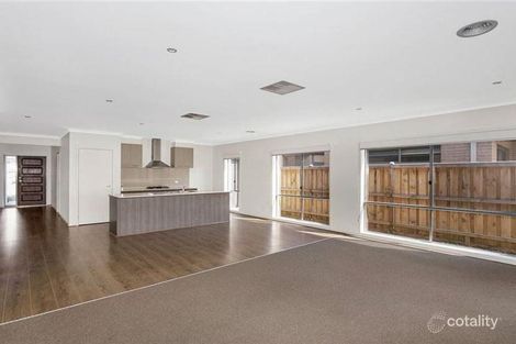 Property photo of 71 McLachlan Drive Williams Landing VIC 3027