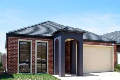 41 Spring Cct, Pakenham, VIC 3810