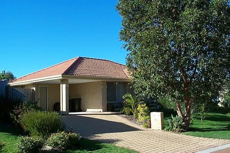 16 Drummore Elb, Stratton, WA 6056