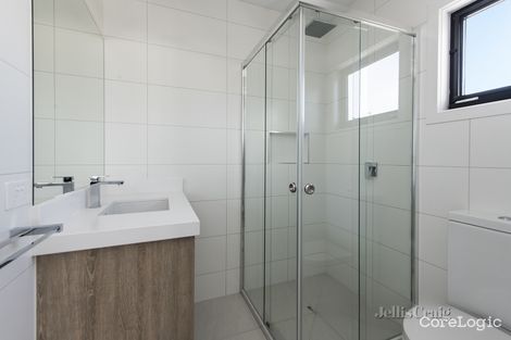 Property photo of 2/43 Park Crescent Williamstown North VIC 3016