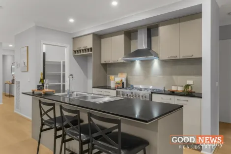 Property photo of 19 Persian Crescent Tarneit VIC 3029