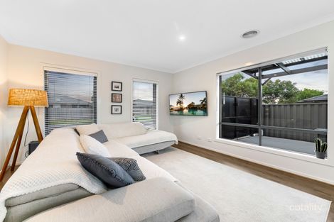 Property photo of 33 Rupert Street Cranbourne East VIC 3977