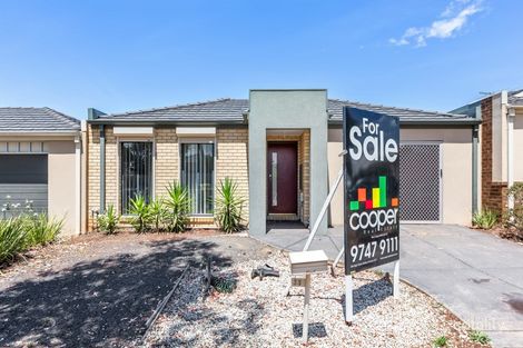 33 Tandara Cct, Melton West, VIC 3337