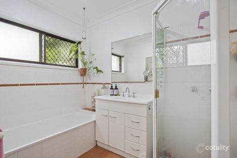 Property photo of 4 Tulla Place Ashmore QLD 4214