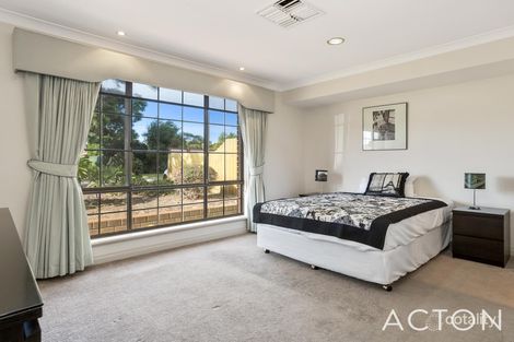 Property photo of 4 Lachlan Way Bibra Lake WA 6163