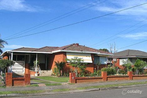 36 Musgrave Cres, Fairfield West, NSW 2165