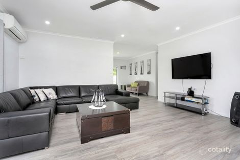 Property photo of 2 Bicentennial Road Bentley Park QLD 4869