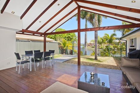 3 Silvabank Dr, Varsity Lakes, QLD 4227