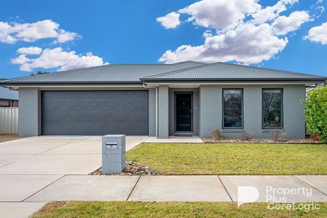 Property photo of 3 Cobb Court Kangaroo Flat VIC 3555