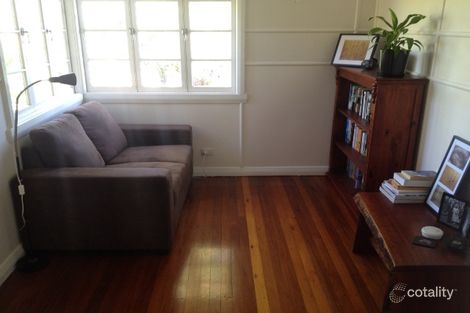 Property photo of 8 Fifth Avenue St Lucia QLD 4067