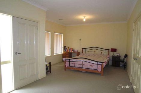 Property photo of 36 Egan Close Werribee VIC 3030
