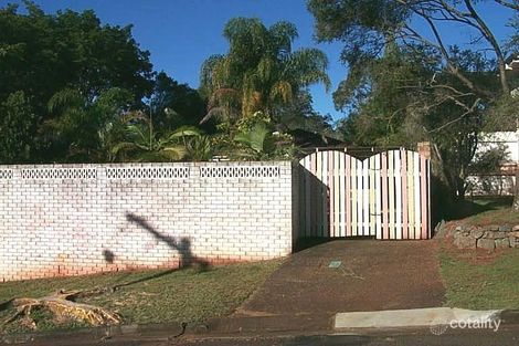 19 Pinelands St, Lawnton, QLD 4501