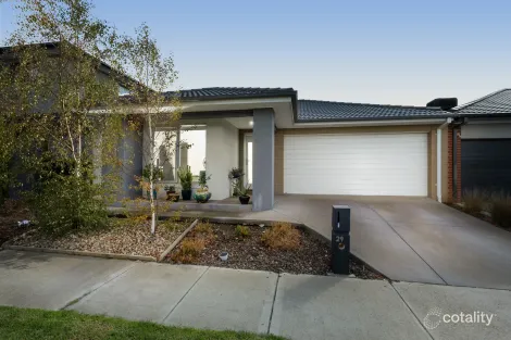 Property photo of 29 Hirata Boulevard Wyndham Vale VIC 3024
