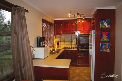 Property photo of 14 Washington Lane Woodend VIC 3442