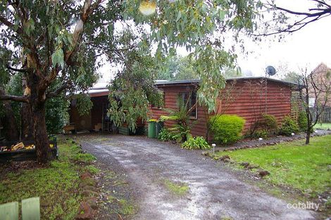 Property photo of 14 Washington Lane Woodend VIC 3442