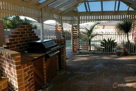 Property photo of 6 Beaufort Court Albion Park NSW 2527