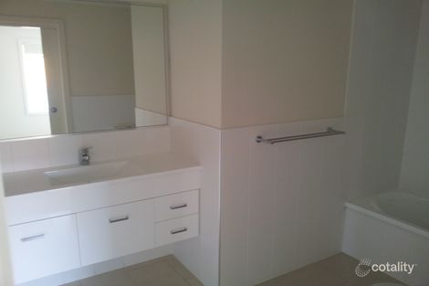 Property photo of 140 Narden Street Crace ACT 2911