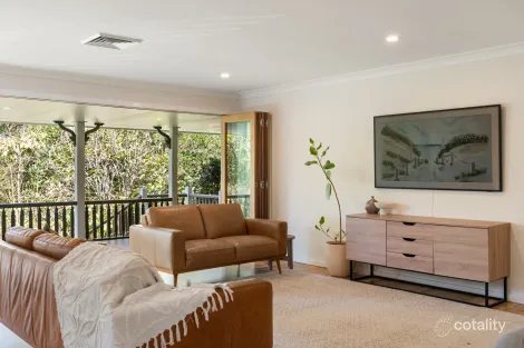 Property photo of 231 Rowbotham Street Middle Ridge QLD 4350