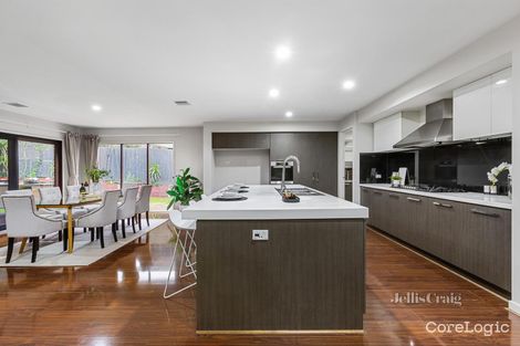 Property photo of 2 Lemon Grove Mount Waverley VIC 3149