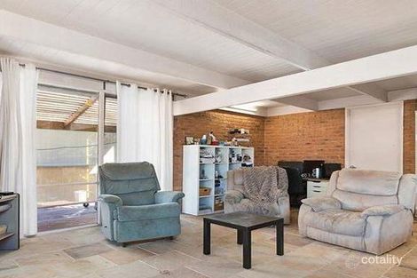 Property photo of 6 Heatherlea Crescent Narre Warren VIC 3805
