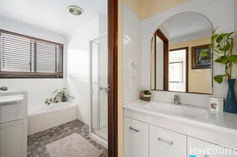 Property photo of 8 Macquarie Street Morisset NSW 2264