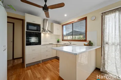 Property photo of 8 Macquarie Street Morisset NSW 2264