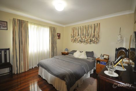 Property photo of 73 Bishop Road Beachmere QLD 4510
