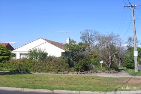 28 Carnarvon Rd, Strathmore, VIC 3041