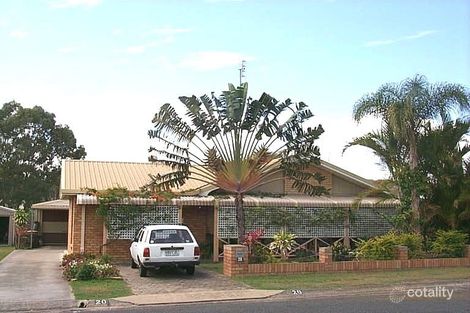 20 Drummond St, Urangan, QLD 4655