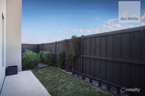 Property photo of 34 Honey Flower Way Greenvale VIC 3059