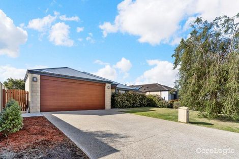 Property photo of 11 Sirius Way Byford WA 6122