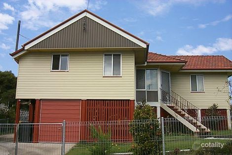 1 Dahlia St, Cannon Hill, QLD 4170