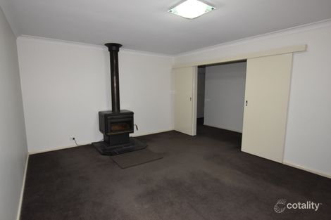 Property photo of 18 Karimi Way Orange NSW 2800