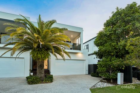 24a Muscovey Ave, Paradise Point, QLD 4216