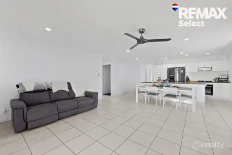 Property photo of 16 Helmsman Drive Bucasia QLD 4750