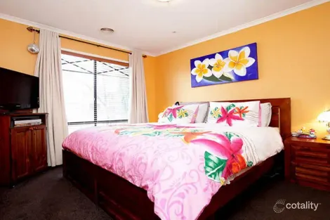 Property photo of 8 Loxton Street Tarneit VIC 3029