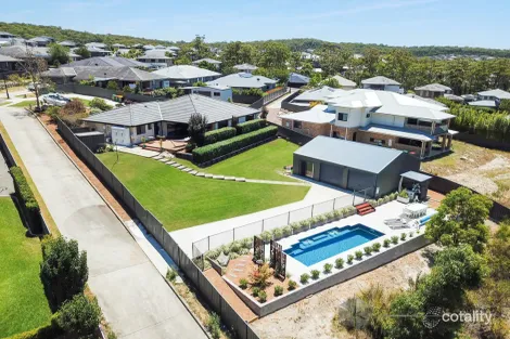 Property photo of 5 Falster Ridge Cameron Park NSW 2285